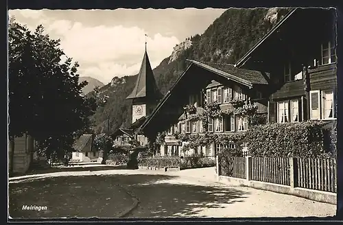 AK Meiringen, Strassenpartie mit Blick zur Kirche