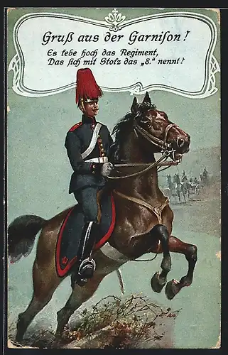 Künstler-AK Gruss aus der Garnison, Hoch das 8. Regiment, Gardesoldat zu Pferd trägt Pickelhaube mit Paradebusch