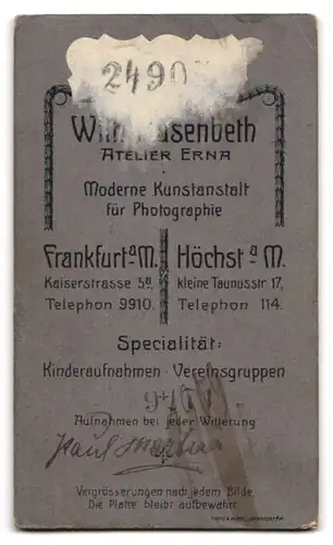 Fotografie Wilh. Husenbeth, Frankfurt / Main, junger Knabe Paul Martin im Anzug mit Krawatte