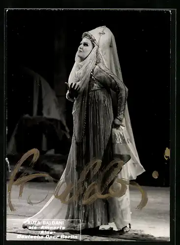 AK Opernsängerin Ruza Baldani als Amneris in Aida, original Autograph