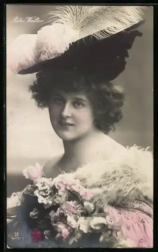 AK Opernsängerin Reta Walter mit Federhut