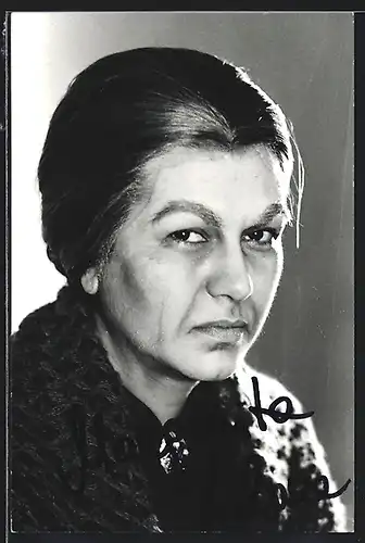 AK Opernsängerin Margarita Lilova als ältere Dame, mit original Autograph