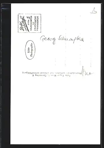 AK Opernsänger Georg Schnapka in Denkerpose, mit original Autograph