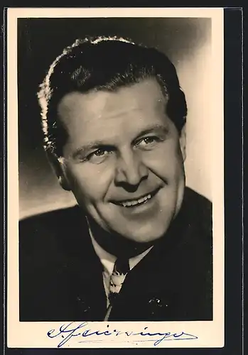 AK Opernsänger Sebastian Feiersinger am Lächeln, mit original Autograph