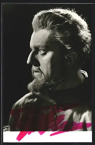 AK Opernsänger Tugonur Frauc im Profil, mit original Autograph