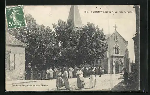 AK Luthenay-Uxeloup, La Place de l`Eglise