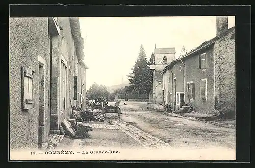 AK Domremy, La Grande-Rue