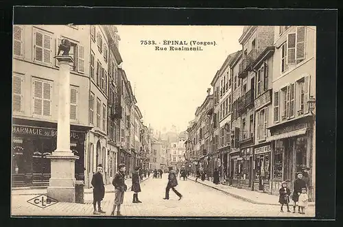 AK Épinal, Rue Rualménil, Strassenpartie mit Geschäften