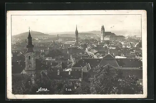 AK Nitra, Blick über Dächer der Ortschaft