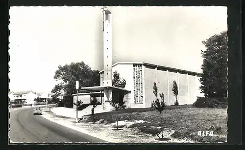 AK Notre-Dame-de-Gravenchon, L`Église