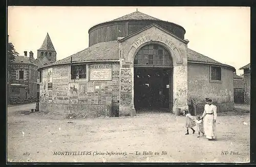 AK Montivilliers, la Halle au Blé