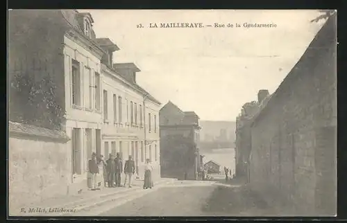 AK La Mailleraye, Rue de la Gendarmerie, Strassenpartie