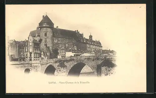 AK Laval, Vieux Chateau de la Trémoille