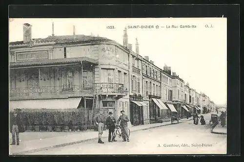AK Saint-Dizier, La Rue Gambetta