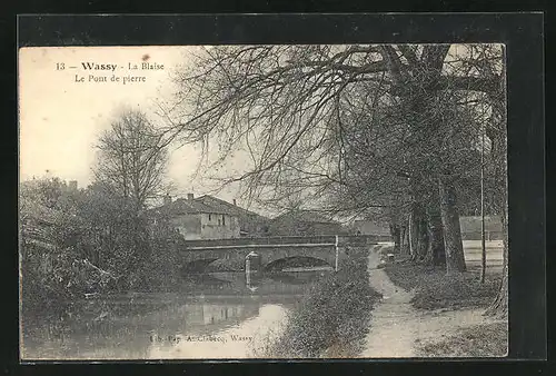 AK Wassy, Le Pont de pierre