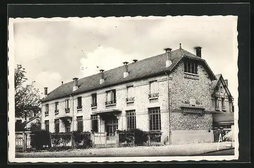 AK Esbly, Ecole des garcons rue Victor-Hugo