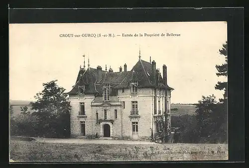 AK Crouy-sur-Ourcq, Entrée de la Propriété de Bellevue