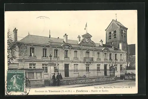 AK Faviéres, Mairie et Ecoles