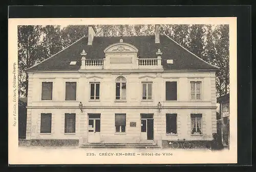 AK Crécy-en-Brie, Hôtel de Ville