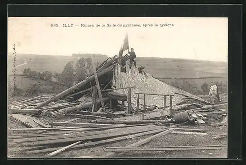 AK Illy, Ruines de la Salle du Gymnase, Durch Unwetter zerstörte Turnhalle