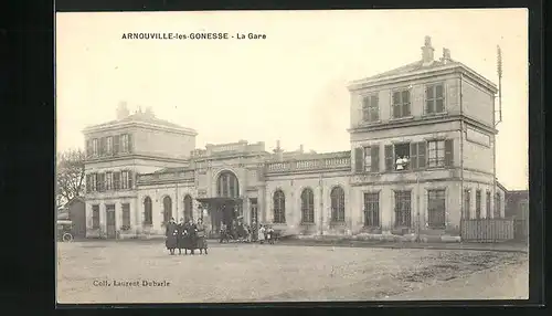 AK Arnouville-les-Gonesse, La Gare, Bahnhof