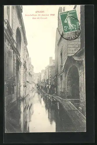 AK Angers, Inondations de Janvier 1910, Rue du Cornet, Hochwasser