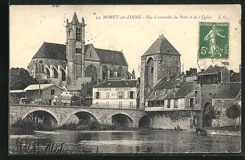 AK Moret-sur-Loing, Vue d`ensemble du Pont et de l`Église