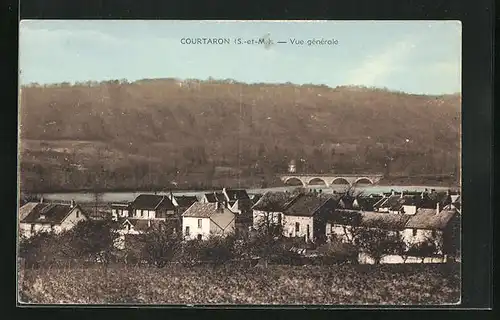 AK Courtaron, Vue générale