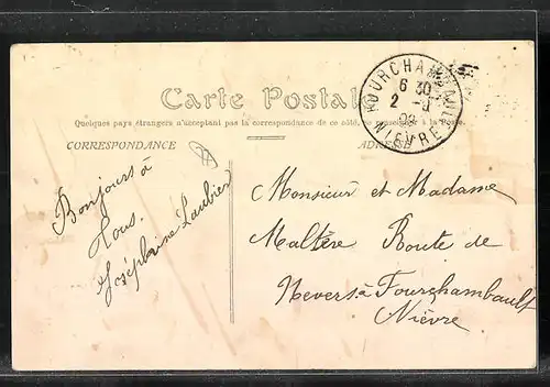 AK Montereau, Terre-Plein des Ponts