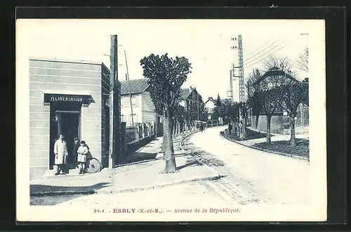 AK Esbly, Avenue de la République