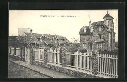 AK Courpalay, Ansicht der Villa Bellevue