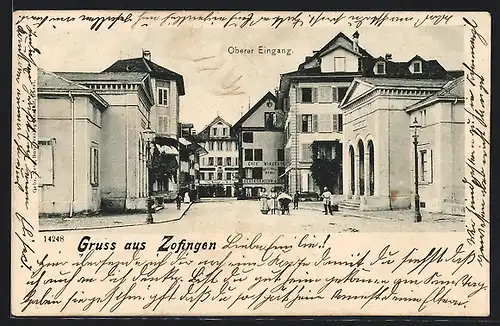 AK Zofingen, Oberer Eingang, Strassenpartie mit Cafe-Restaurant und Passanten