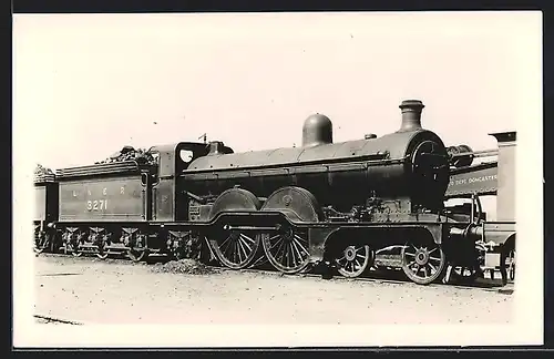AK Dampflokomotive No. 3271 der LNER