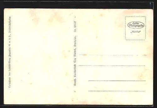 AK Luftschiff LZ 127 Graf Zeppelin beim Einbringen in die Halle