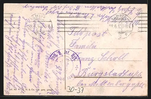 AK Soldaten der Infanterie in Uniform in Deckung