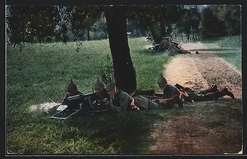 AK Infanterie-Maschinen-Gewehr-Abteilung in Erwartung des Feindes