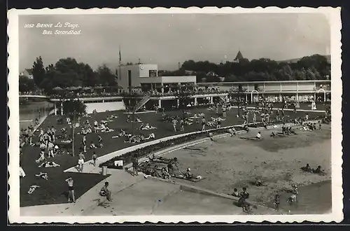AK Biel, Strandbad mit Badegästen
