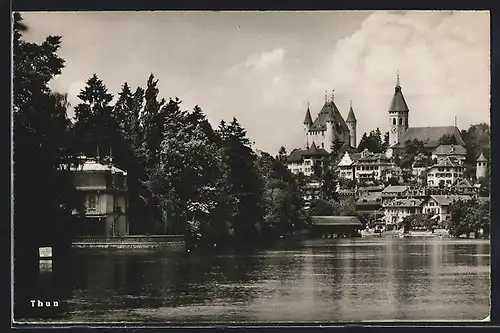 AK Thun, Uferpartie mit Kirche