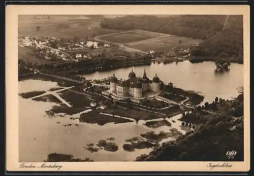 AK Dresden-Moritzburg, Jagdschloss, Fliegeraufnahme