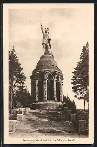 AK Hermanns-Denkmal, Vorderansicht mit Treppe