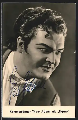 AK Opernsänger Theo Adam als Figaro, mit original Autograph