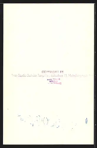 AK Opernsängerin Hertha Töpper a. Cornelia in Julius Cäsar, mit original Autograph