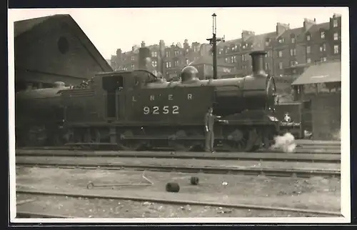 AK Dampflokomotive No. 9252 der LNER