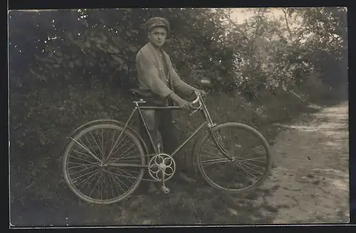 AK Mann mit Fahrrad