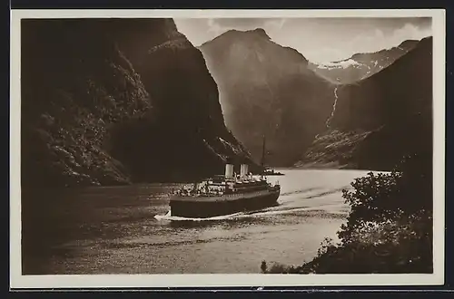 AK Nordlandreisen mit den Motorschiffen Monte Sarmiento und Monte Olivia