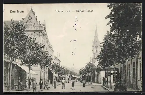 AK Komárom, In der Nádor Gasse
