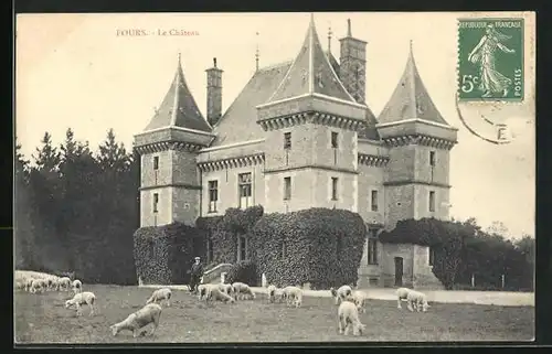 AK Fours, Le Château