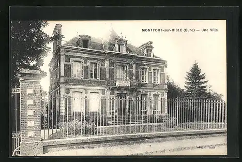 AK Montfort-sur-Risle, Une Villa