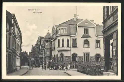 AK Eschweiler, Passanten vor der Reichsbank