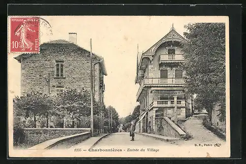 AK Charbonnieres, Entrée du Village